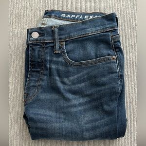 Gap Men’s Super Skinny Jeans